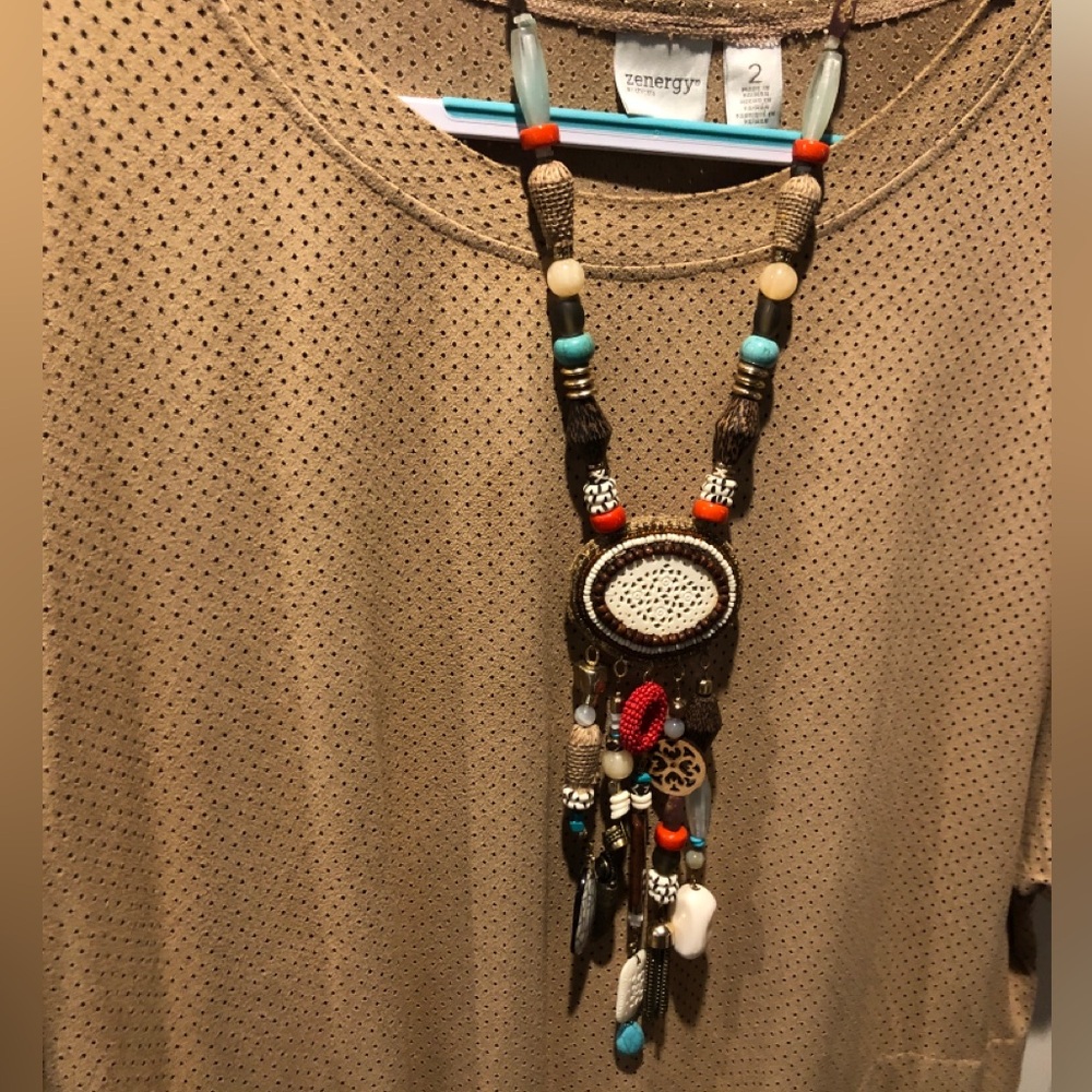 Stunning Chico’s Statement Necklace -EUC